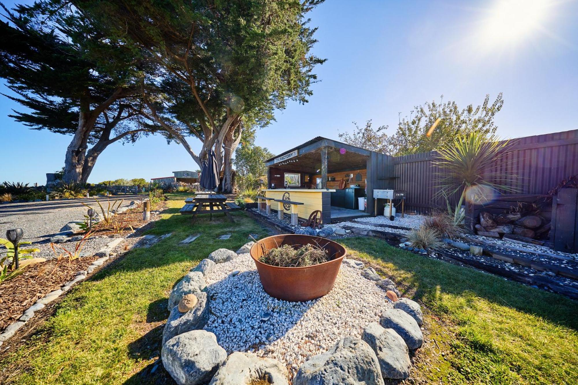 The Factory Luxury Accomodation Kaikoura Buitenkant foto