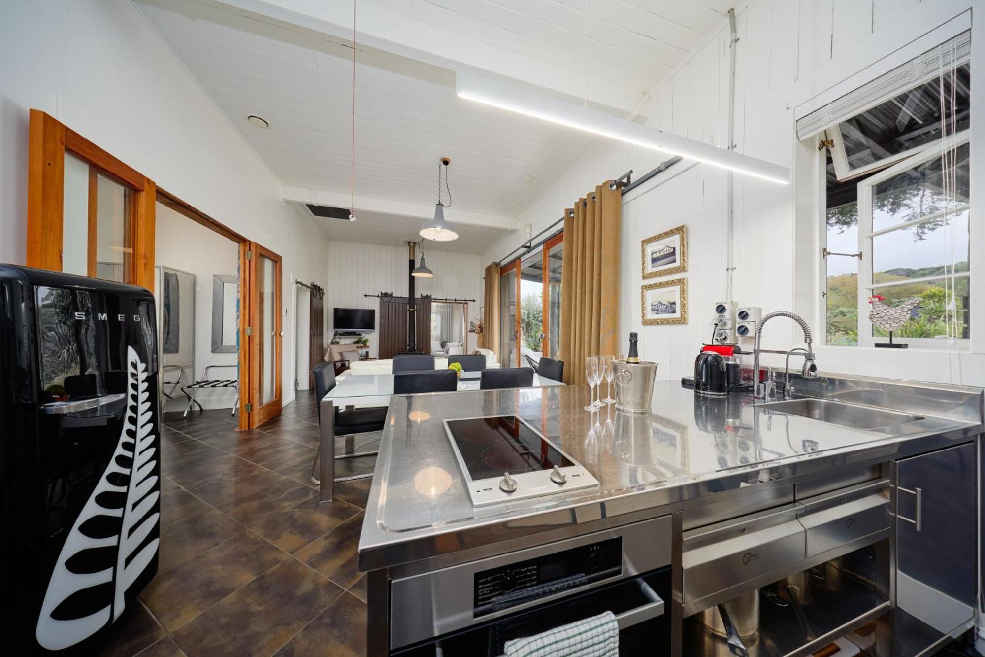 The Factory Luxury Accomodation Kaikoura Buitenkant foto