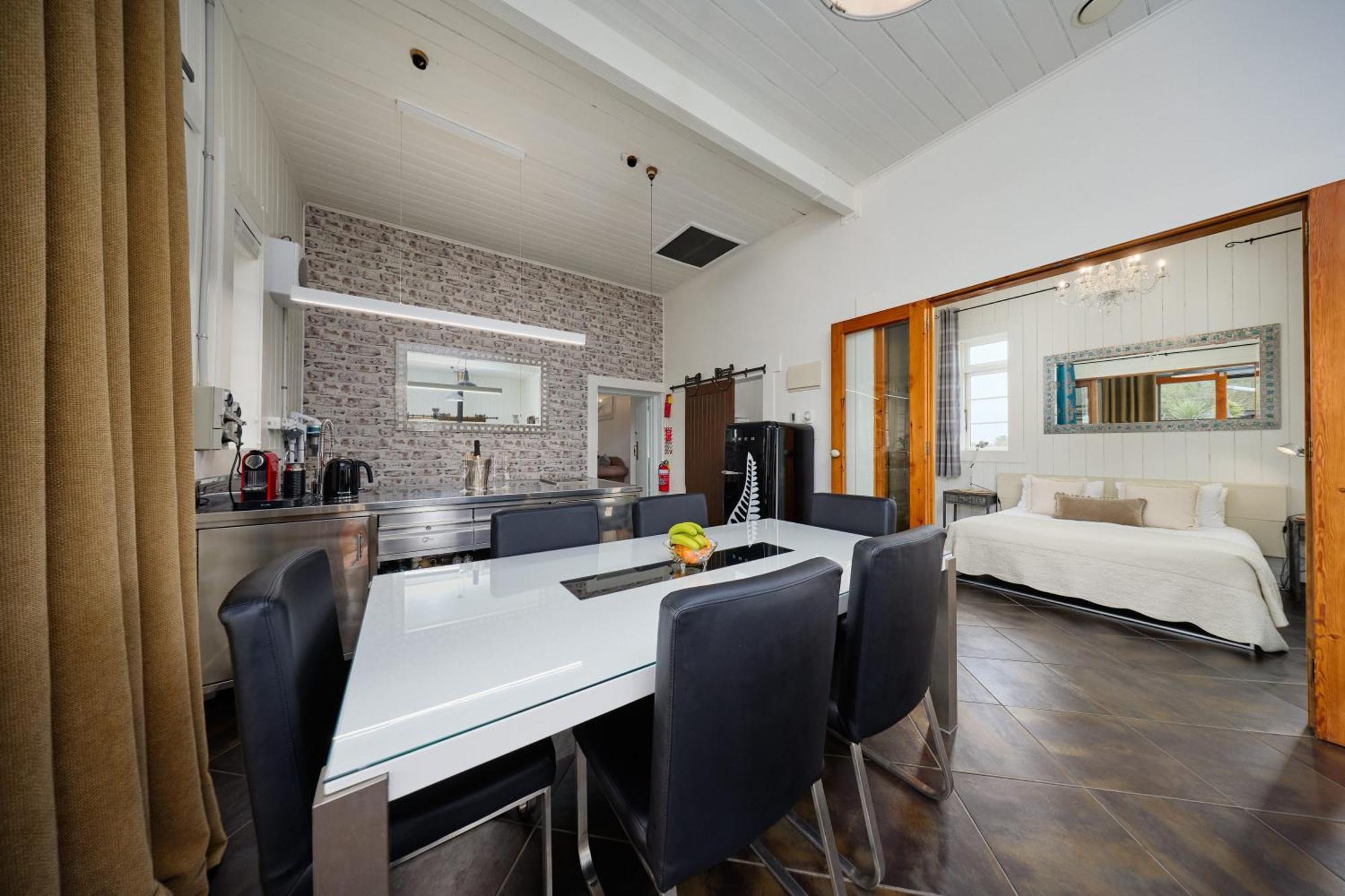 The Factory Luxury Accomodation Kaikoura Buitenkant foto